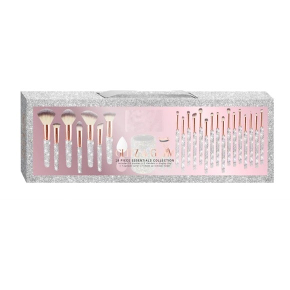 Glitz and Glam Brush set - Picture 1 of 3